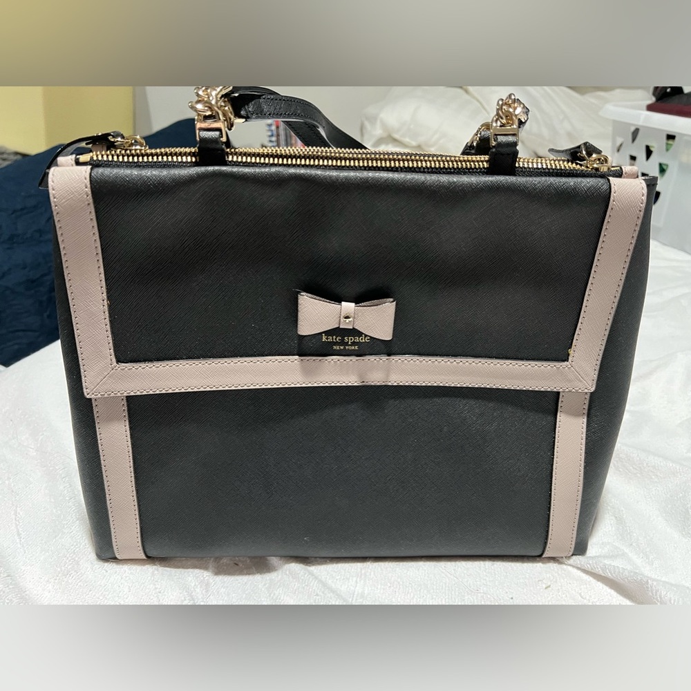 Kate Spade large purse tote black tan bow 2 zipper  compartment handles handbag